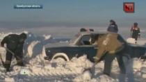 СКР возбудил дело о халатности из-за гибели водителя на оренбургской трассе СКР возбудил дело о халатности из-за гибели водителя на оренбургской трассе
