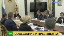 Путин раскритиковал правительство за неготовность к эпидемии гриппа Путин раскритиковал правительство за неготовность к эпидемии гриппа