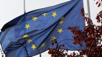 Евросоюз официально продлил санкции против РФ на полгода Евросоюз официально продлил санкции против РФ на полгода