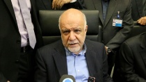 Иран согласился ограничить добычу нефти вместе с РФ и ОПЕК Иран согласился ограничить добычу нефти вместе с РФ и ОПЕК