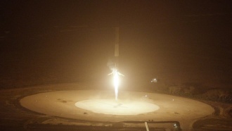 SpaceX       - Falcon 9.  SpaceX      -,      ,   ., ,  , ..Ru: , ,   