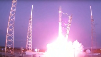   SpaceX      Falcon 9   .     - Falcon 9,       .      ., ,  , ..Ru: , ,   
