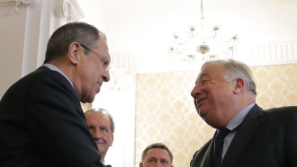         .        ,       ,  -  ., ..Ru: , ,   