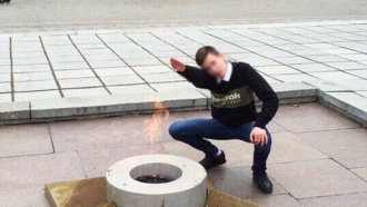          .      ,       .  ,      .        .  , ,  ,   , , , ..Ru: , ,   