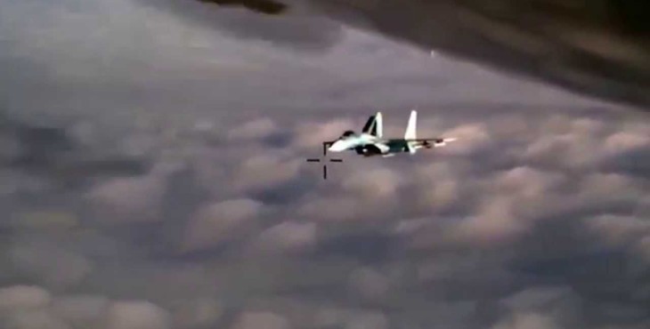 ��� ������� ��-27 ���������� ������������ RC-135U � ���� ��� ��������. �����