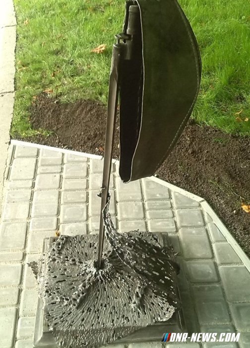 В Парке кованых фигур Донецка установлена скульптура «Фашизм не пройдет!» В Парке кованых фигур Донецка установлена скульптура «Фашизм не пройдет!»