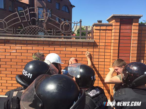 ��� �������� ���� ��������� � �����