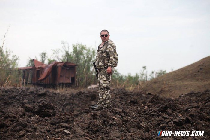 ВСУ используют оружие высокой мощности в перемирие. Результат обстрела. 17.06.2015 ВСУ используют оружие высокой мощности в перемирие. Результат обстрела. 17.06.2015