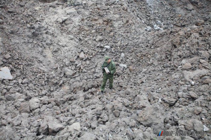 ВСУ используют оружие высокой мощности в перемирие. Результат обстрела. 17.06.2015 ВСУ используют оружие высокой мощности в перемирие. Результат обстрела. 17.06.2015