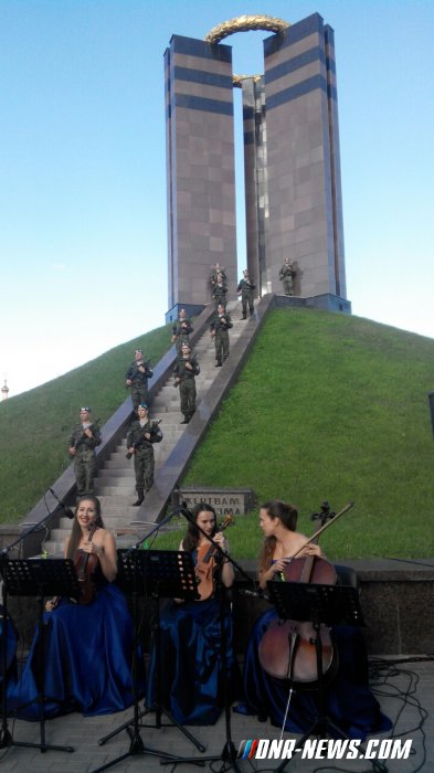 � ������� ������ ����� ������, ����������� ��� ������ � ������ �� �������� �� ������ � 1943-1945 ��