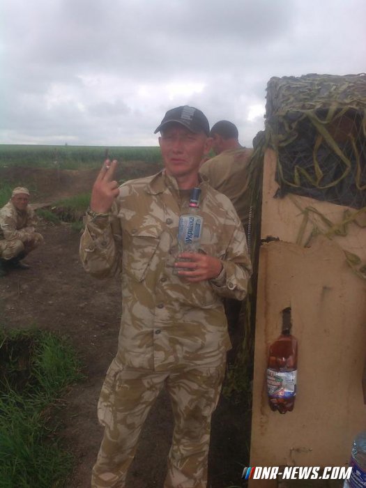 Вернувшись из самоволки пьяным, боец Нацгвардии застрелился прямо на блокпосту Вернувшись из самоволки пьяным, боец Нацгвардии застрелился прямо на блокпосту