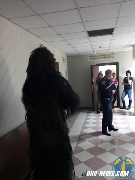 Чубакка в Одессе отделался штрафом за неповиновение полиции Чубакка в Одессе отделался штрафом за неповиновение полиции