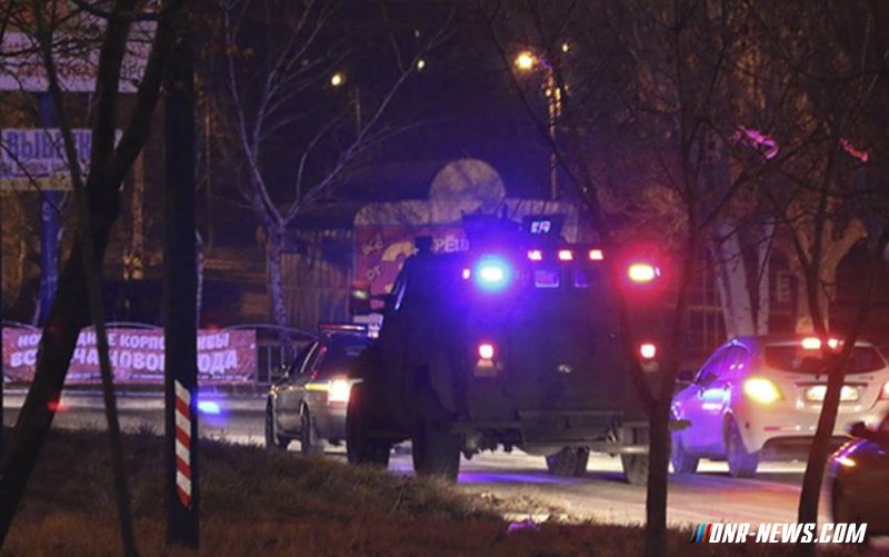 Улицы Мариуполя будет усиленно патрулировать Нацгвардия с бронетехникой Улицы Мариуполя будет усиленно патрулировать Нацгвардия с бронетехникой