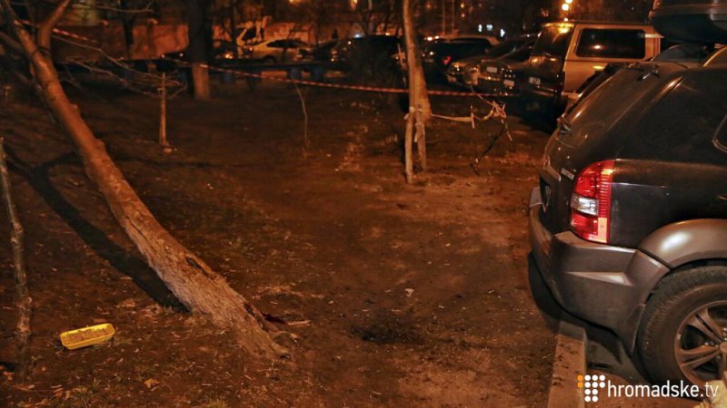 В машину Владимира Парасюка бросили гранату В машину Владимира Парасюка бросили гранату