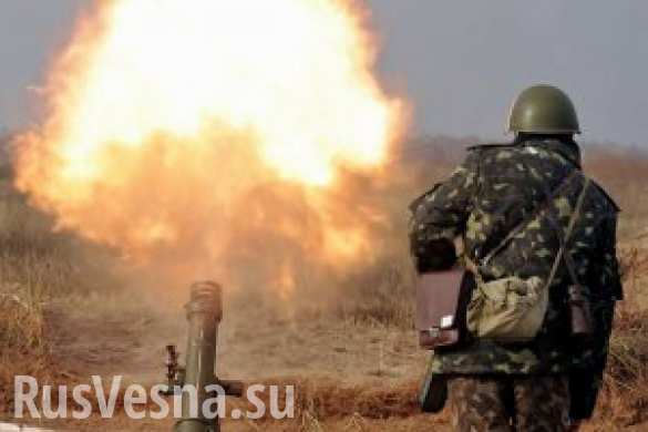 Минометный обстрел Докучаевска и окраин Донецка продолжился днем в четверг