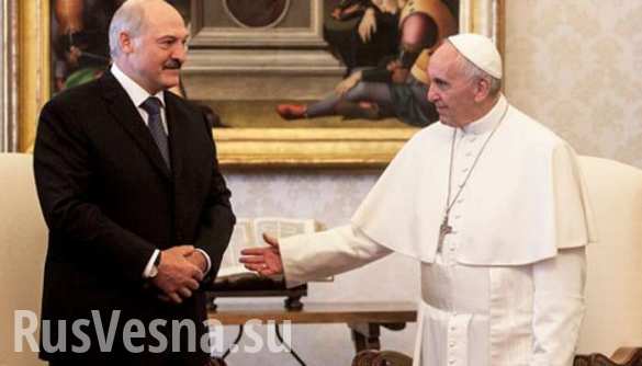 Лукашенко предлагает Патриарху и Папе встретиться в Белоруссии для разрешения конфликта на Донбассе
