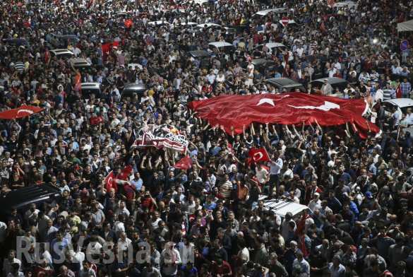 В центре Стамбула проходят новые митинги в поддержку Эрдогана (ФОТО, ВИДЕО) | Русская весна
