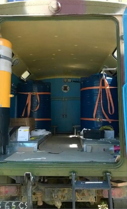 Пособники карателей «АТО» сделали мобильную прачечную и баню для своих грязных подопечных