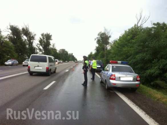 Туристический автобус из Крыма перевернулся под Ростовом-на-Дону (ФОТО) | Русская весна