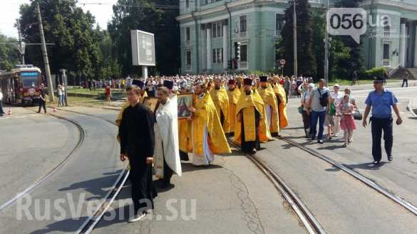 Днепропетровск присоединился к Всеукраинскому Крестному ходу (ФОТОРЕПОРТАЖ) | Русская весна