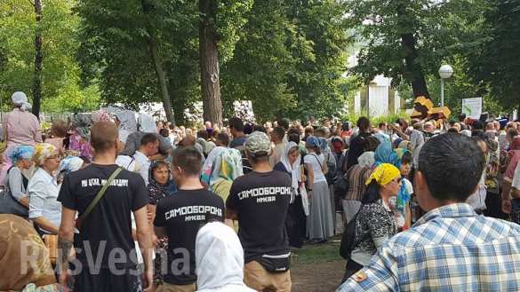 Крестный ход двинулся к Киево-Печерской Лавре (ФОТО) | Русская весна