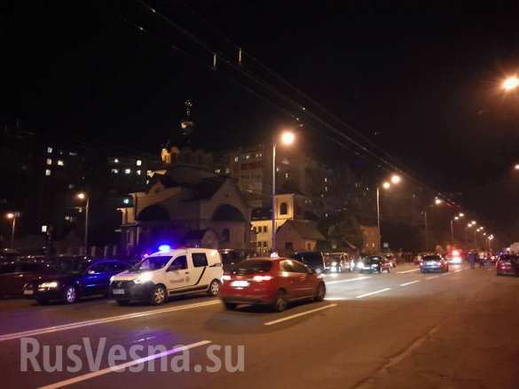 Неонацисты и Аваков посрамлены: десятки тысяч верующих восточного и западного крыла Крестного хода вошли в Киев ( ФОТО, ВИДЕО) | Русская весна