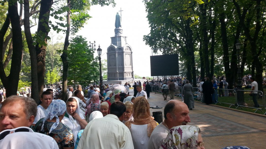 крестный ход у Владимира