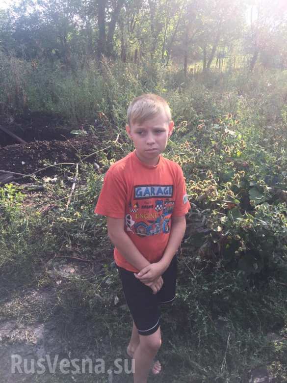 Последствия ночного обстрела Горловки: в Зайцево полностью сгорели два дома (ФОТО) | Русская весна