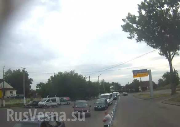 На границе с Польшей — свыше тысячи автомобилей (ФОТО, ВИДЕО) | Русская весна