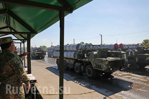 Полторак репетирует военный парад (ФОТО, ВИДЕО) | Русская весна