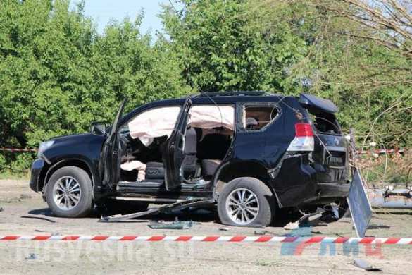 Подробный обзор места взрыва автомобиля главы ЛНР (ВИДЕО ФОТО) | Русская весна