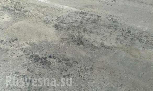 Проезд тяжелой военной техники по улицам Киева привел к массовому разрушению асфальта (ФОТО, ВИДЕО) | Русская весна