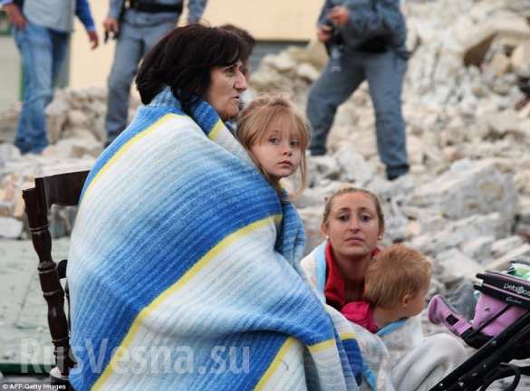 Землетрясение в Италии: люди под завалами, десятки жертв, город отрезан от электричества ( ВИДЕО, ФОТОРЕПОРТАЖ) | Русская весна