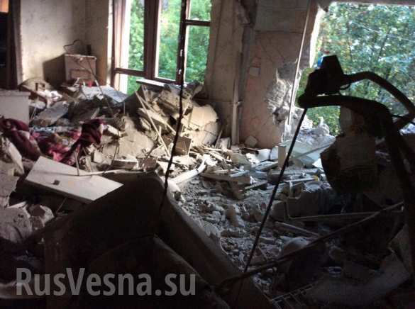 Ночные обстрелы Горловки: раненая женщина умерла, разрушено несколько домов (ФОТО) | Русская весна