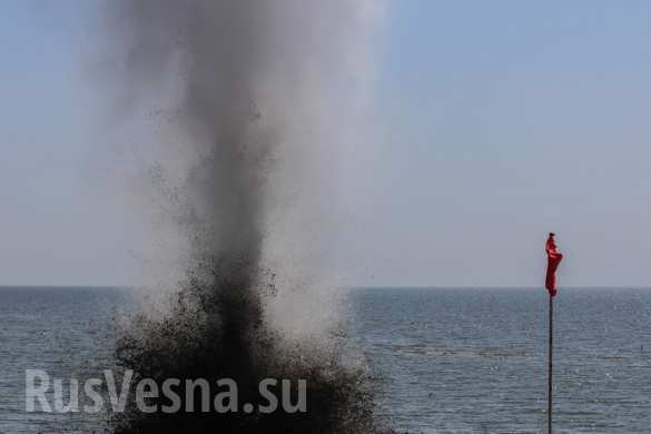 Впечатляющие кадры: Гиви и спецназ ДНР отработали штурм Мариуполя с моря ( ФОТО, ВИДЕО) | Русская весна