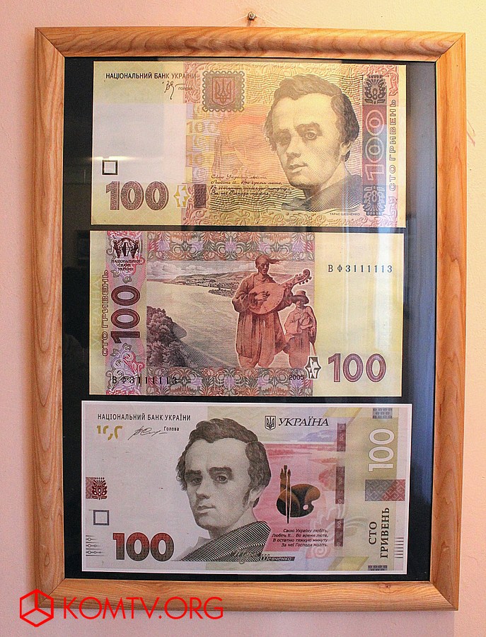       100 